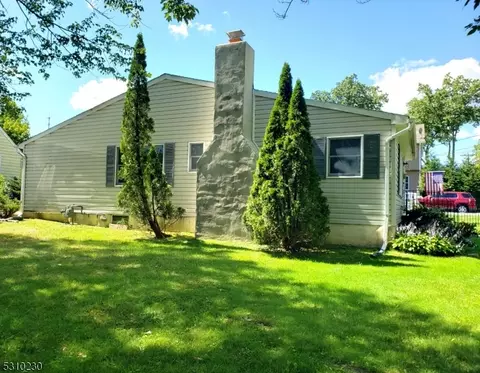 115 Lake Shore Dr, Parsippany-troy Hills Twp, NJ 07034