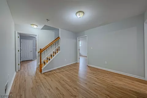 8 Spruce St, Dover, NJ 07801 photo 31