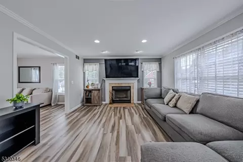 8 Spruce St, Dover, NJ 07801 photo 9