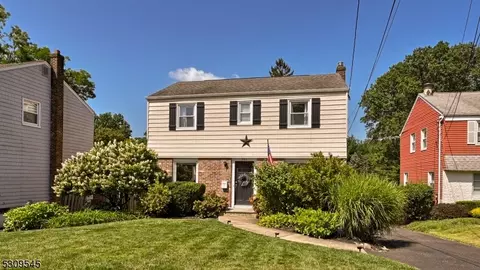 381 Saint Cloud Ave, West Orange, NJ 07052
