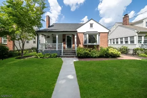 32 Mill Rd, Morris Plains, NJ 07950