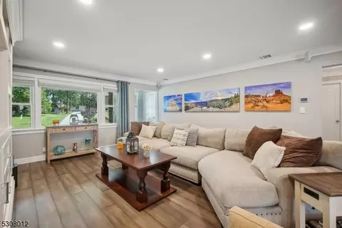 304 Northview Ter, Springfield, NJ 07081 photo 5