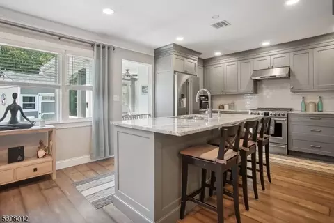 304 Northview Ter, Springfield, NJ 07081 photo 6
