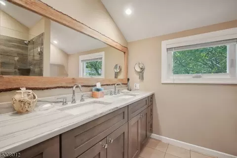 304 Northview Ter, Springfield, NJ 07081 photo 16