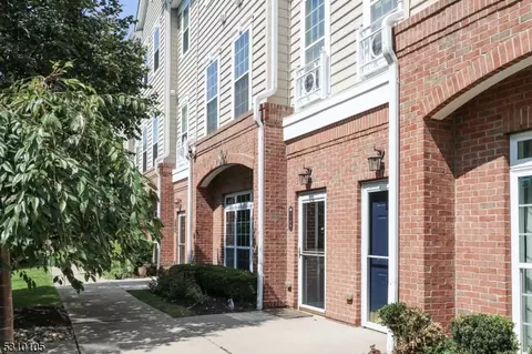 1106 Hamilton St, Belleville, NJ 07109