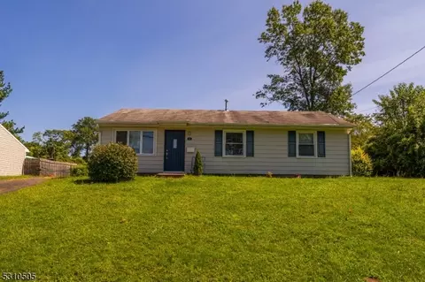 32 Harry Rd, Bridgewater, NJ 08807