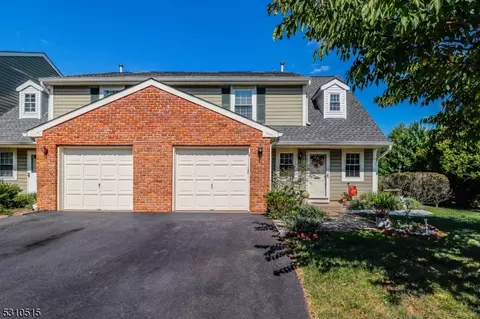 210 Haworth Pl, East Franklin, NJ 08873