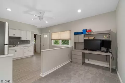 157 Perry St, Dover, NJ 07801 photo 22