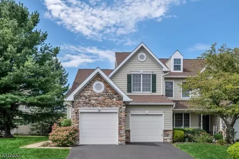 139 Patriot Hill Dr, Bernards, NJ 07920