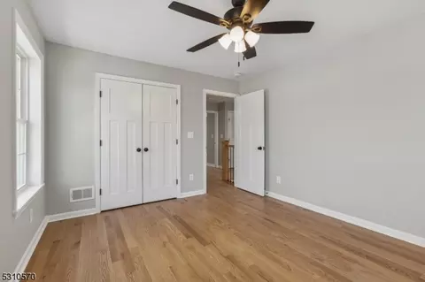 536 Drake Ave, Middlesex, NJ 08846 photo 25