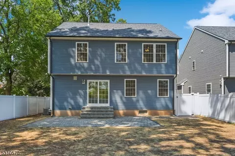 536 Drake Ave, Middlesex, NJ 08846 photo 5