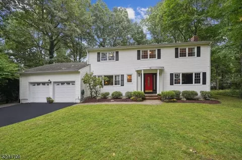 59 Susan Dr, Chatham Twp, NJ 07928