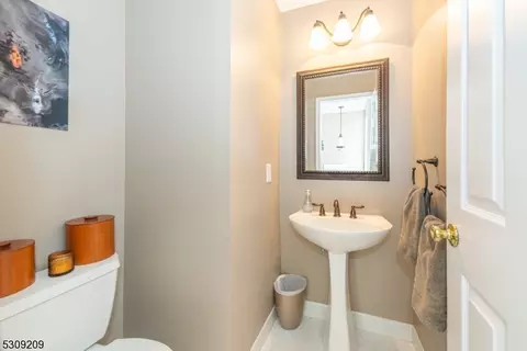 103 Warbler Dr, Wayne, NJ 07470 photo 20