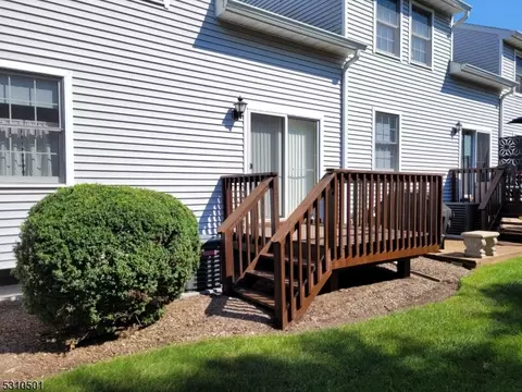 412 Cornell Ct, Hackettstown, NJ 07840 photo 24