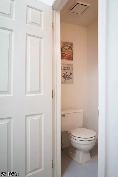 412 Cornell Ct, Hackettstown, NJ 07840 photo 11