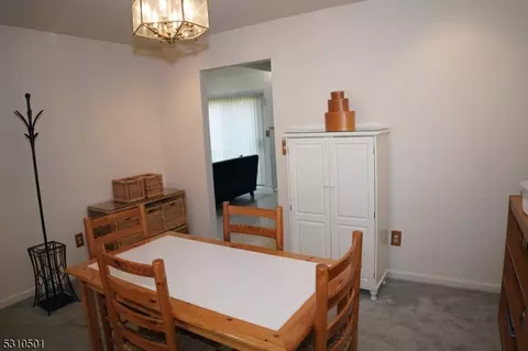 412 Cornell Ct, Hackettstown, NJ 07840 photo 12