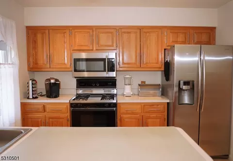 412 Cornell Ct, Hackettstown, NJ 07840 photo 13
