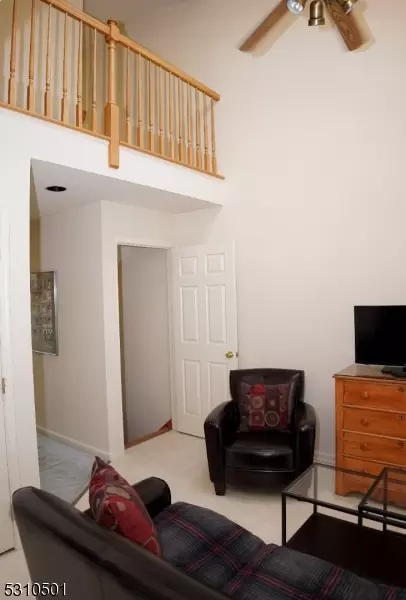 412 Cornell Ct, Hackettstown, NJ 07840 photo 6