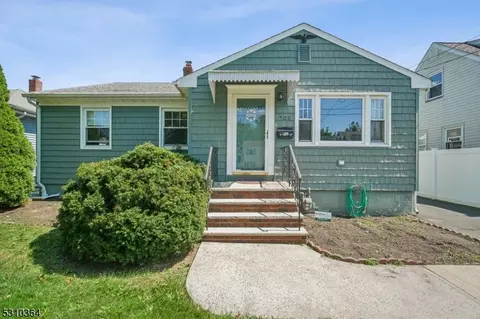 509 Chester Ave, Roselle Park, NJ 07204
