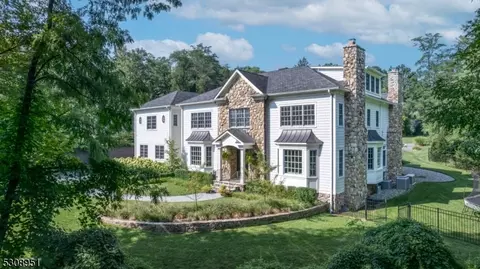 257 James St, Morristown, NJ 07960