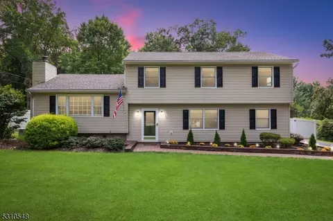 454 Stony Brook Dr, Bridgewater, NJ 08807