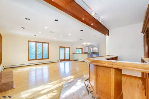 3 Verkade Dr, Wayne, NJ 07470 photo 15