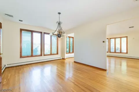 3 Verkade Dr, Wayne, NJ 07470 photo 11