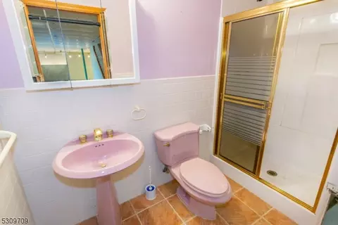 3 Verkade Dr, Wayne, NJ 07470 photo 35