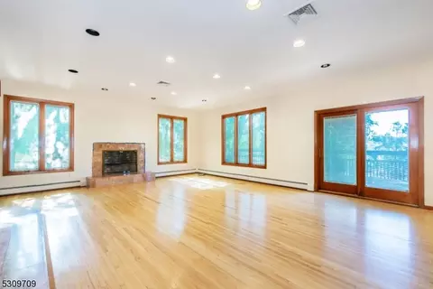 3 Verkade Dr, Wayne, NJ 07470 photo 12
