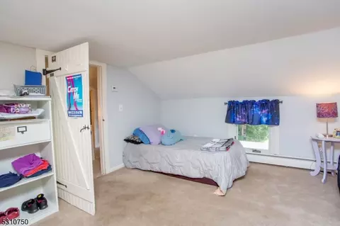37 E Grand St, Hampton, NJ 08827 photo 18