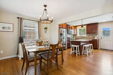 408 Walnut St, Middlesex, NJ 08846 photo 10