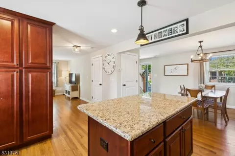 408 Walnut St, Middlesex, NJ 08846 photo 15