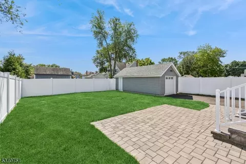 408 Walnut St, Middlesex, NJ 08846 photo 7