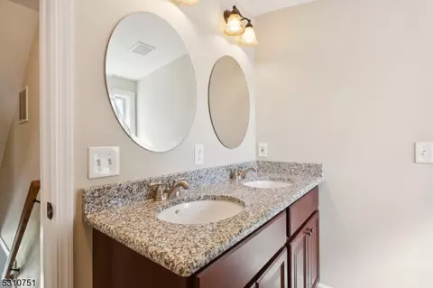 408 Walnut St, Middlesex, NJ 08846 photo 22