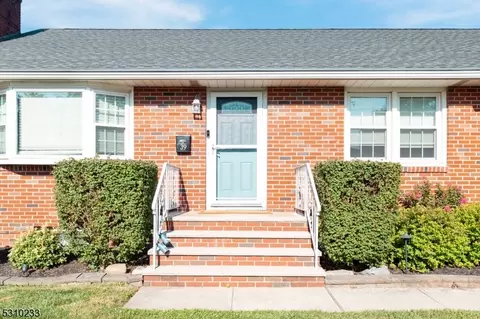 39 Albert Ave, Edison, NJ 08837 photo 4