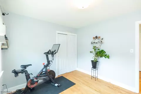 39 Albert Ave, Edison, NJ 08837 photo 27