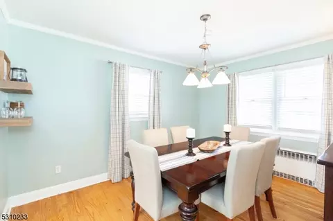 39 Albert Ave, Edison, NJ 08837 photo 12
