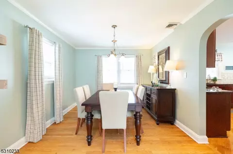 39 Albert Ave, Edison, NJ 08837 photo 11