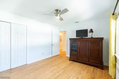 39 Albert Ave, Edison, NJ 08837 photo 24