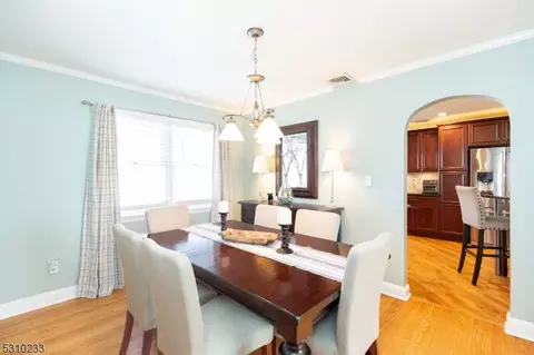 39 Albert Ave, Edison, NJ 08837 photo 15