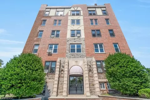 7435 Boulevard E #42, North Bergen, NJ 07047