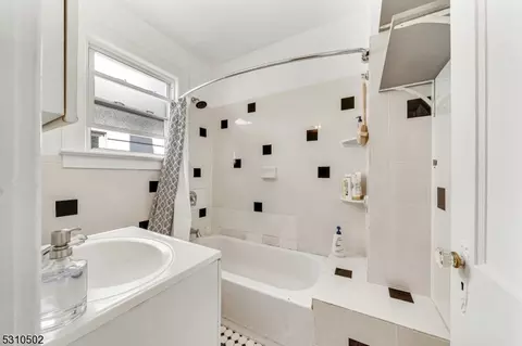 74 Stein Ave #2, Wallington, NJ 07057 photo 20