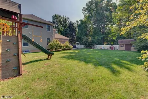51 Ellicott Ln, Wayne, NJ 07470 photo 38