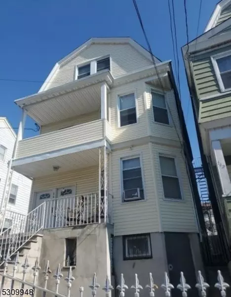 247 Parker St, Newark, NJ 07104