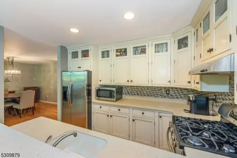 123 Butternut Dr, Wayne, NJ 07470 photo 19