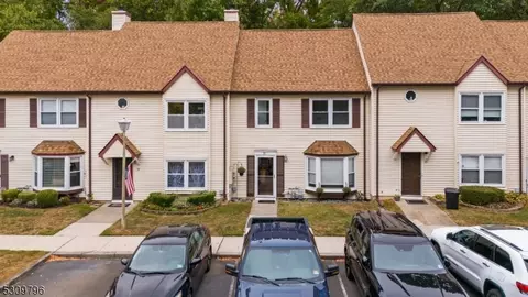 31 Colonial Ct, Jackson Twp, NJ 08527 photo 1
