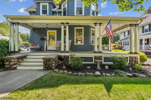 66 Mountain Ave, Caldwell, NJ 07006