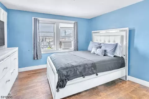101 Pink St, Hackensack, NJ 07601 photo 10