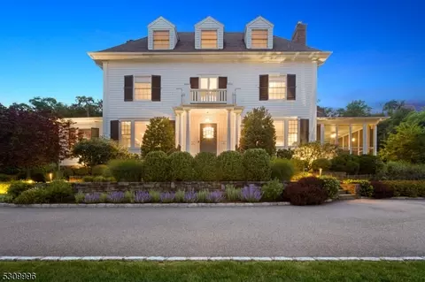 222 Up Mountain Ave, Montclair Twp, NJ 07043
