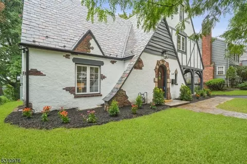 42 Collamore Ter, West Orange, NJ 07052